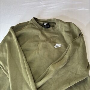 Nike Crewneck Sweatshirt Mens Size Large Olive Green Fleece Embroidered Logo